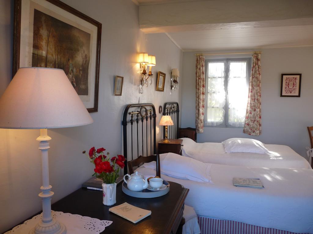 Chambres D'Hotes Les Pesques Palaminy Bilik gambar